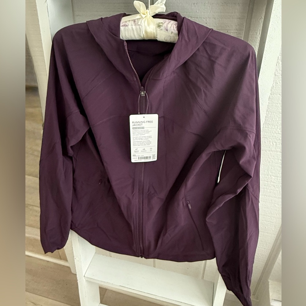 NWT Athleta Running Free jacket XS - Picture 9 of 15